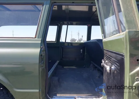 1969 Chevrolet Suburban z USA, uszkodzony, nr VIN KE149Z879312